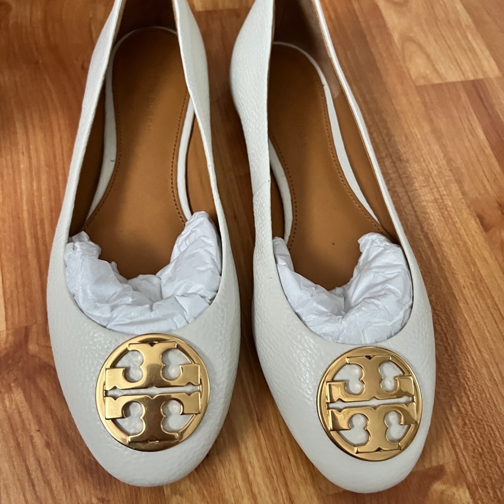 Tory Burch Ivory flats